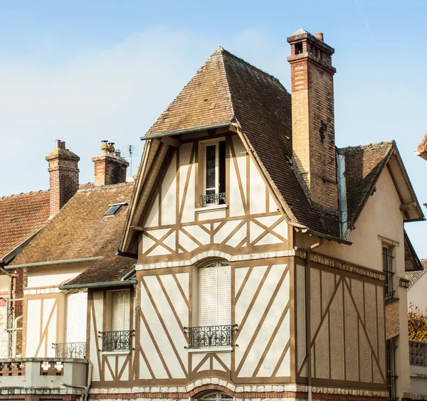 Altes Fachwerkhaus Provinzen Frankreich Eine Kleine Mittelalterliche Stadt — Stockfoto