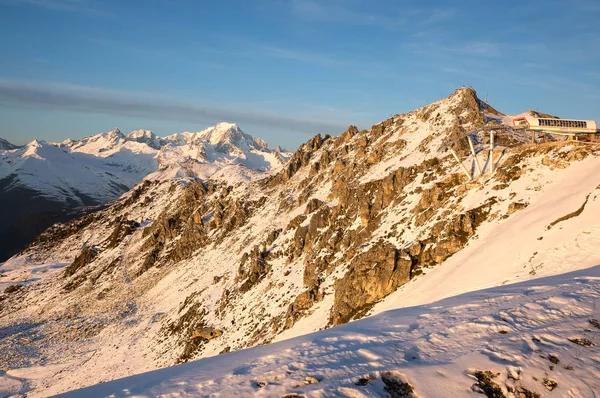 Aiguille Chardonnet Sunrise Chamonix Mont Blanc Haute Savoie Auvergne Rhone — стоковое фото