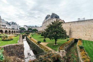 Vannes, Brittany bir ortaçağ şehir Fransa walll Bahçesi