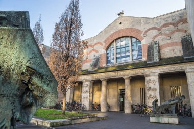 Nürnberg - 8 Aralık 2016: Nürnberg (Germanisches Nationalmuseum Alman Ulusal Müzesi giriş)