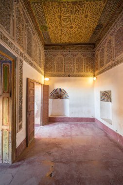 Ouarzazate, Fas - 5 Ocak 2017: Kasbah Taourirt iç. Geçmişte, Batı Afrika Sahra kervan yolu için Glaoui tarafından kontrollü bir stratejik yer olduğunu.