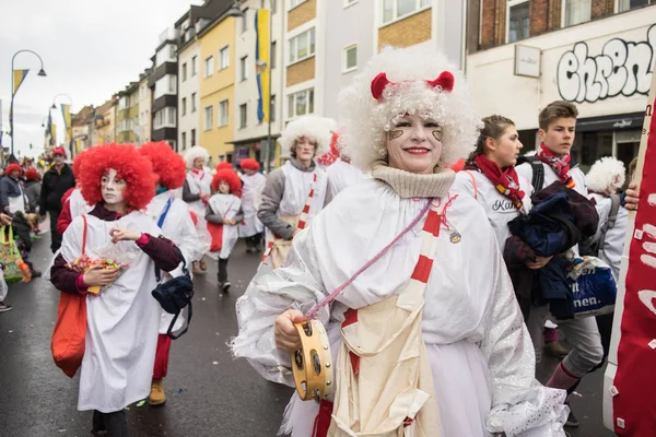 Cologne Alemania Febrero 2016 Hermosas Chicas Desfile Durante Carnaval Colonia — Foto de Stock