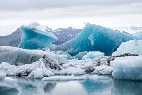 Isberg Glaciärlagunen Jökulsárlón Ligger Den Sydöstra Delen Nära Glaciären Vatnajökull — Stockfoto