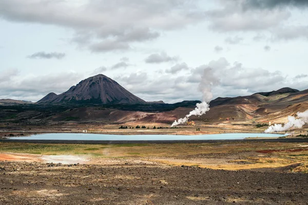 Вулкан Озеро Крапля Геотермальних Області Півночі Ісландії — стокове фото