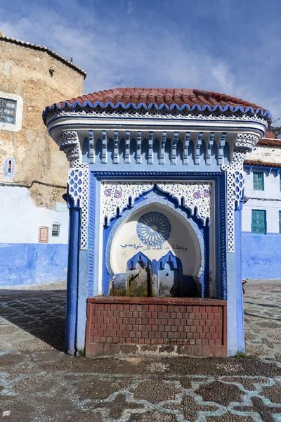 Chefchaouen Marruecos Enero 2017 Hermosa Fuente Azul Chefchaouen Ciudad Principal — Foto de Stock