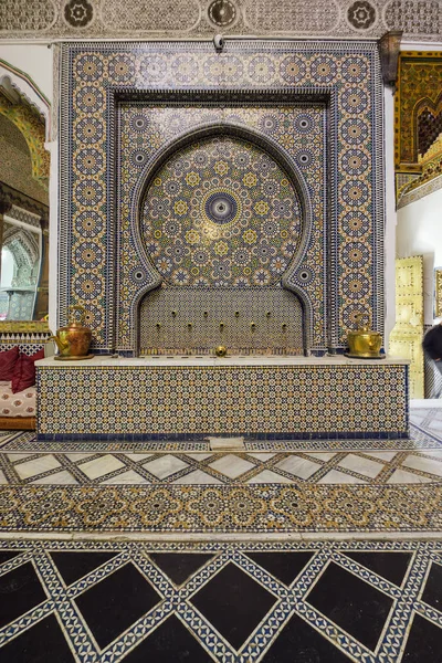 Fes Marruecos Enero 2017 Interior Del Edificio Árabe Tradicional —  Fotos de Stock