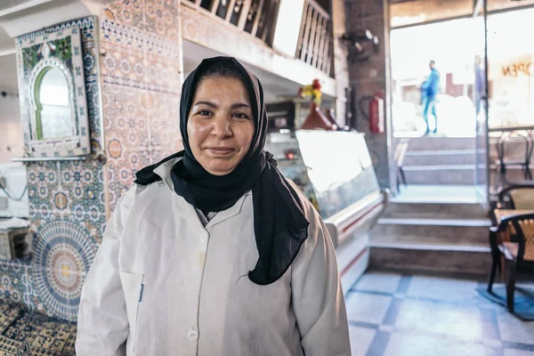 Fes Morocco Января 2017 Года Портрет Повара Женщины Семейном Ресторане — стоковое фото
