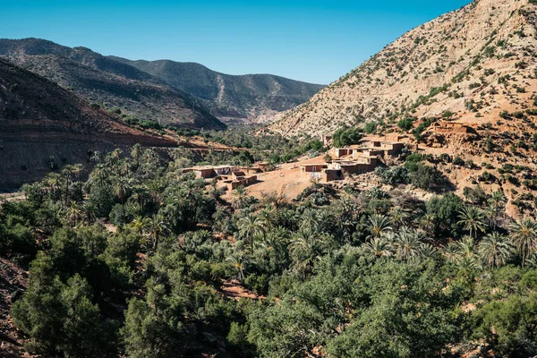 摩洛哥伊穆泽尔附近天堂谷的一个小村庄 — 图库照片
