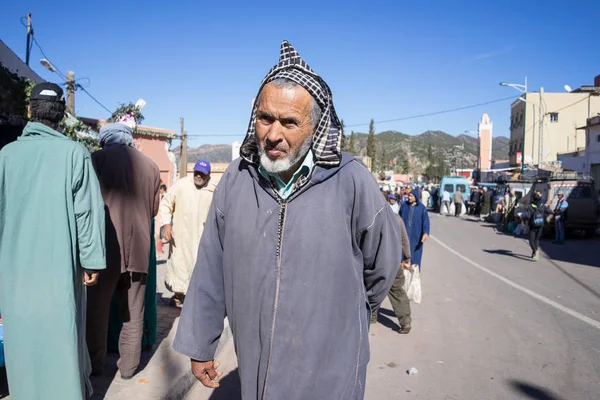 Imouzzer Marokko Januari 2017 Mensen Souk Van Immouzer — Stockfoto