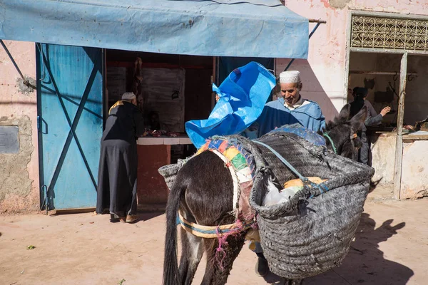 Marrakech Marokkó 2017 Január Marokkói Nők Souk Közelében Tér Jemaa — Stock Fotó