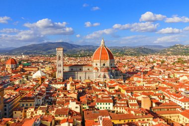Floransa, İtalya'da Floransa ve Santa Maria del Fiore Duomo'nun panoramik manzarası