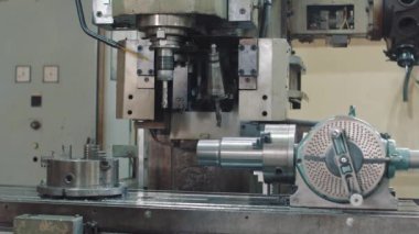 İşlenecek parçanın delik delme