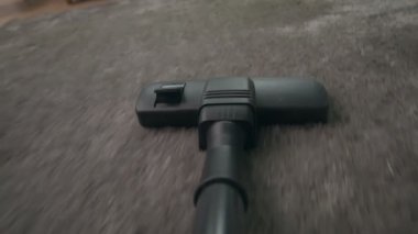 Elektrikli Süpürge Pov Hoovering Halı