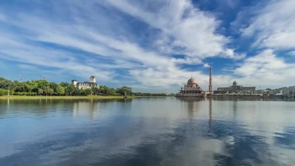 Time Lapse Filmación Hermoso Cielo Azul Mezquita Putra Putrajaya Con — Vídeo de stock