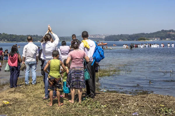 Sao Paulo Brazil November 2013 Baptism Ceremony Faithful Evangelical Baptist — Stock Photo, Image