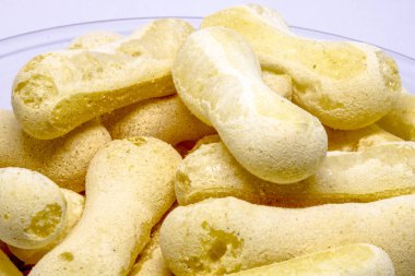 Cassava nişasta ile yapılan serpin bisküvi olan Minas Gerais geleneksel mutfağı