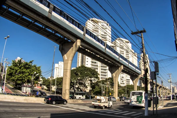 Сан Паулу Бразилія Червня 2018 Монорейкові Поїзд Рухається Залізниці Балку — стокове фото