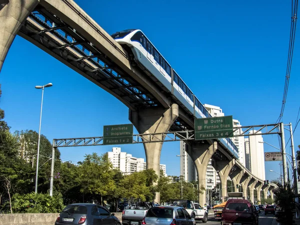 Sao Paulo Brasil Junio 2018 Tren Monorraíl Mueve Sobre Viga — Foto de Stock