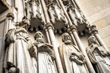 Sao Paulo, Brezilya, 18 Şubat. 20118. Sao Paulo şehir merkezindeki Se Metropolitan Katedrali heykeli süslü cephesi