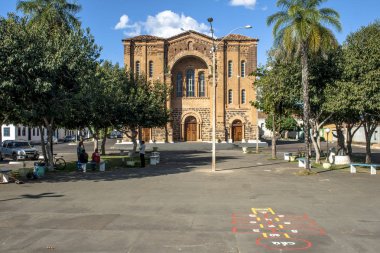 Porto Nacional, Tocantins, Brezilya, Haziran 21, 2011. Merhamet Leydisi Katedrali, Ulusal Liman. National Harbor, Brezilya'nın Tocantins eyaletine mens.aide belediyesi..