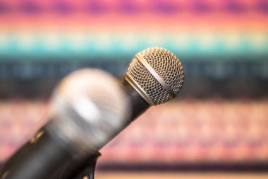 Brezilya'da seçici odak ile mikrofon kapatma