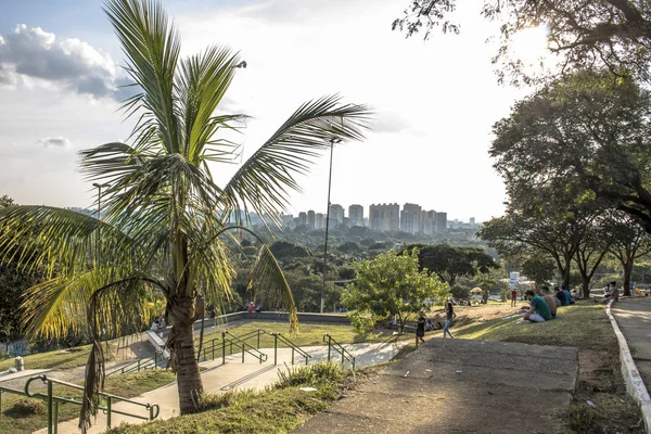 San Paolo Brasile Gennaio 2019 Gente Aspetta Tramonto Sunset Square — Foto Stock