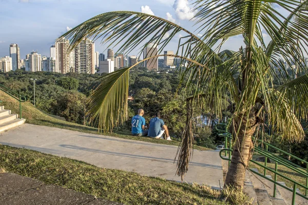 Sao Paulo Brasil Enero 2019 Gente Espera Atardecer Desde Plaza — Foto de Stock
