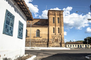 Porto Nacional, Tocantins, Brezilya, Haziran 21, 2011. Merhamet Leydisi Katedrali, Ulusal Liman. National Harbor, Brezilya'nın Tocantins eyaletine mens.aide belediyesi..