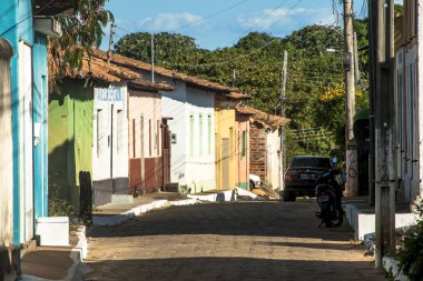 Porto Nacional, Tocantins, Brezilya, Haziran 21, 2011. Porto Nacional merkezinde sokakta Sömürge evleri. National Harbor, Brezilya'nın Tocantins eyaletine mens.aide belediyesi..