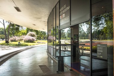 Sao Paulo, Brezilya, 05 Kasım 2011. Modern Sanat Müzesi Cephesi, Mam, Ibirapuera Park içinde, Sao Paulo