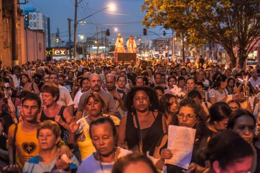 Sao Paulo, Brezilya, 19 Nisan 2012. Sadık Santo Expedito kilisede Kutsal Gün Expedito kutlamak, Sao Paulo Işık mahallede.