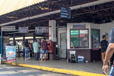 Marilia, Sao Paulo, Brezilya, 16 Mart. 2019. Sao Paulo eyaletinin ortabatı bölgesi, Marilia şehir merkezindeki Urban Otobüs Terminali'nde yolcu hareketi