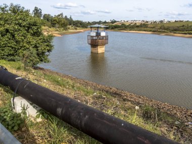 Brezilya 'daki barajda su seviyesi