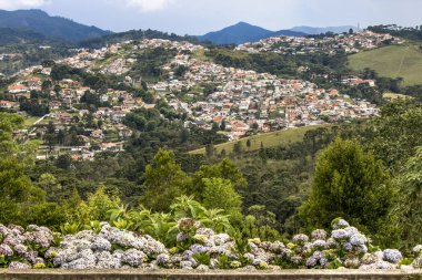 Campos do Jordao, Sao Paulo, Brezilya 'nın panoramik manzarası.