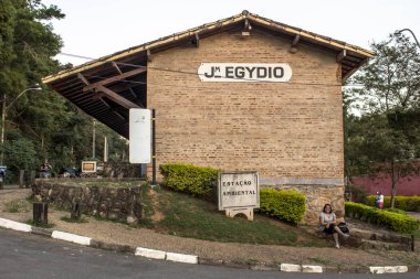 Campinas, Sao Paulo, Brezilya, 25 Nisan 2015. Joaquim Egdio bölgesindeki Meire Vicentini Zanata Meydanı'ndaki Eski Tren İstasyonu 