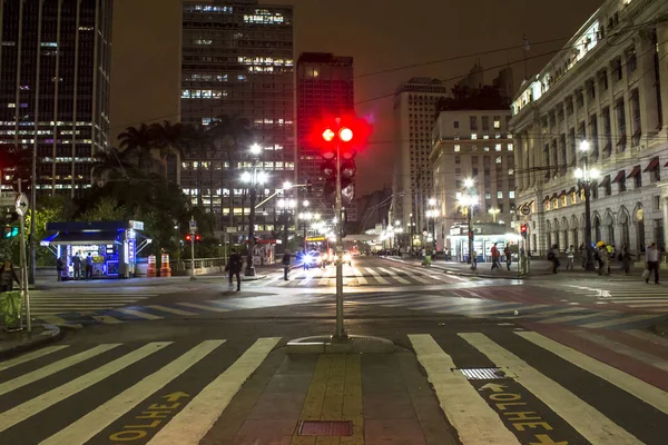 Sao Paulo Brazylia Października 2015 Semafora Ramos Azevedo Square Nocy — Zdjęcie stockowe