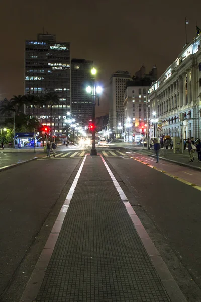 Sao Paulo Brasil Octubre 2015 Semáforo Plaza Ramos Azevedo Por — Foto de Stock