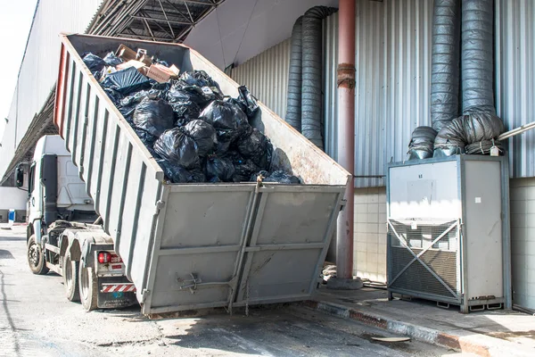 San Paolo Brasile Agosto 2019 Camion Raccoglie Secchio Con Immondizia — Foto Stock