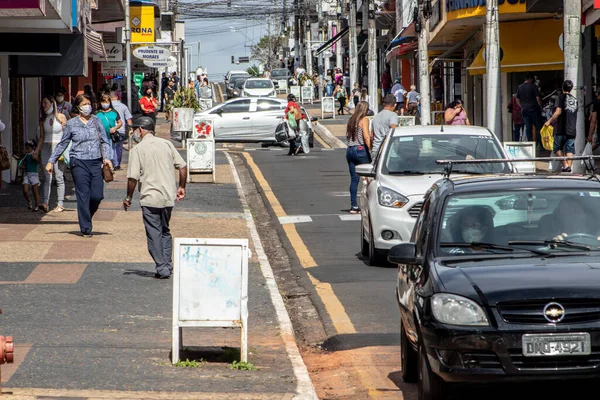 Marilia São Paulo Brasil Julho 2020 Movimento Consumidores Veículos Rua — Fotografia de Stock