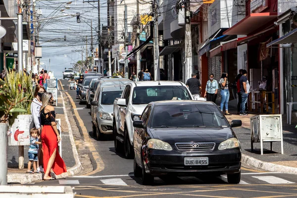 Marilia São Paulo Brasil Julho 2020 Movimento Consumidores Veículos Rua — Fotografia de Stock