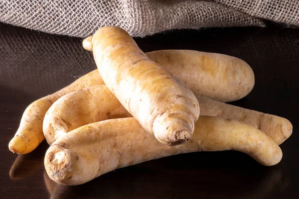 Patates Baroası Veya Mandioquinha Arracacia Xanthorrhiza Brezilya Daki Stüdyoda Çekilen — Stok fotoğraf