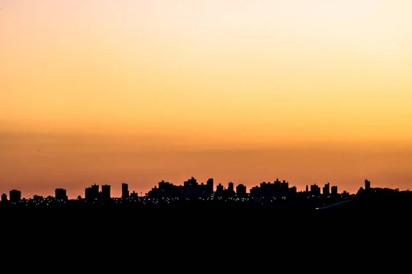 Silhouette Von Stadtansichten Während Eines Sonnenuntergangs Brasilien — Stockfoto