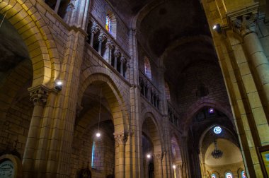 semur en brionnais, saone et loire, Fransa