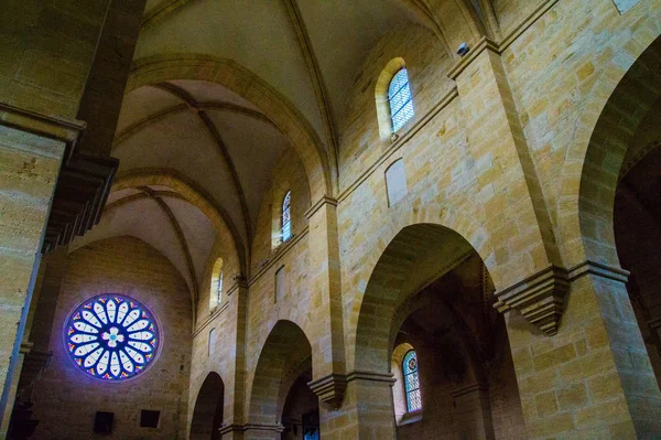 Abbeyl van benisson de dieu, loire, Frankrijk — Stockfoto