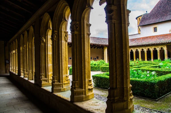 Abtei, charlieu, loire, frankreich — Stockfoto