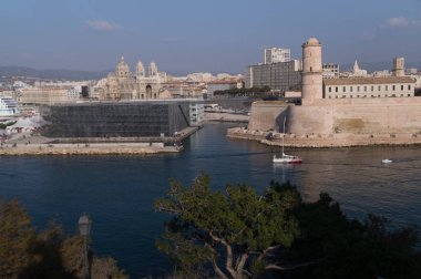eski liman ve fort Marsilya