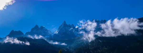 Chamonix needles, chamonix, haute savoie, france — ストック写真