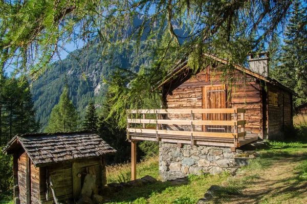 Les granges, vallorcine, haute savoie, Francja — Zdjęcie stockowe