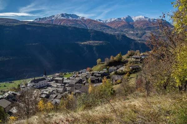 Autumn in swiss alps — Stock Photo, Image