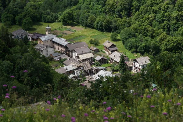 Italienska alpina landskapet — Stockfoto